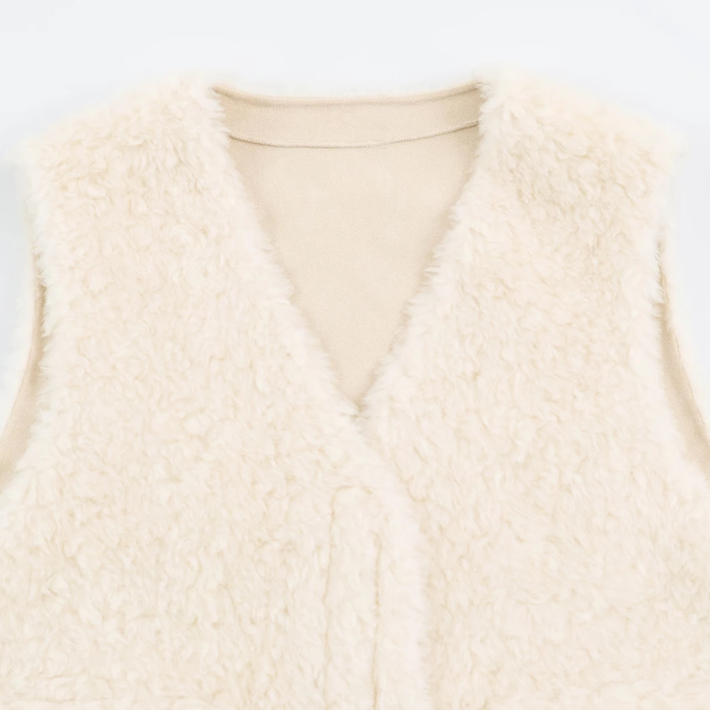 Casual V-neck Sleeveless Vest Top Women's Fashion Autumn 2026 Multi-color Buttonless Loose Fit Short Outerwear Jacket