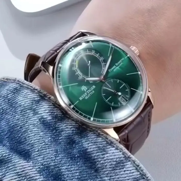 Reef Tiger Men Automatic Watch 42mm Mechanical Wristwatch Sapphire Mirror Luminous Power Reserve Indictor Small Second Dial