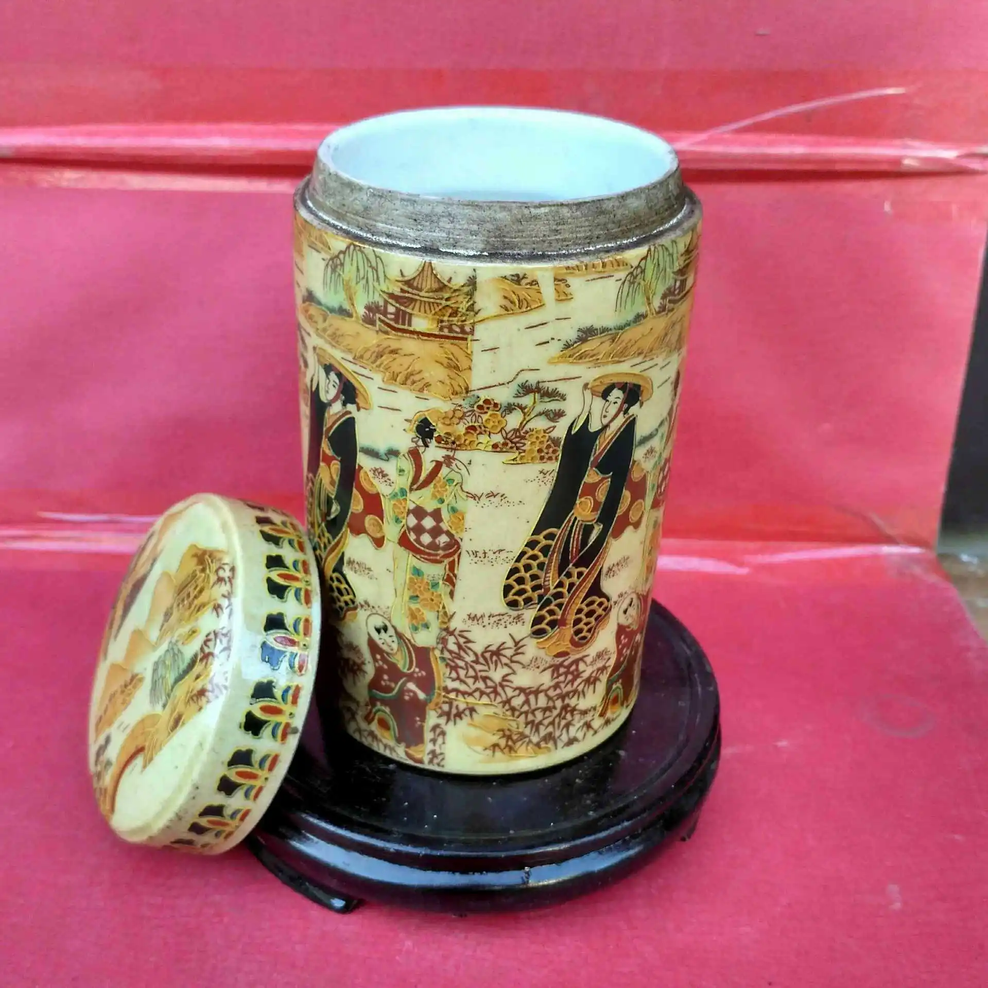 Imitation of the Qianlong Year of the Great Qing Dynasty, pastel tea cans, tea tubes, antique porcelain, ancient player residenc