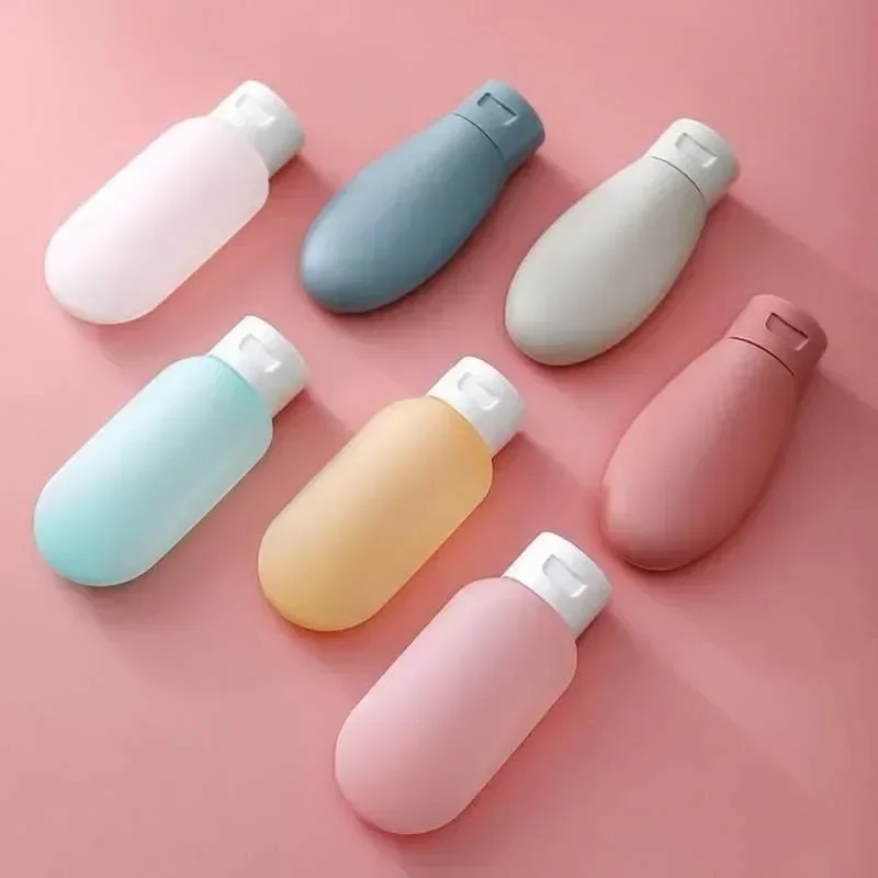 3pcs Travel Bottle Set 60ml Empty Coloured Plastic Bottle Shampoo Shower Gel Refillable Container Travel Size Squeeze Tube