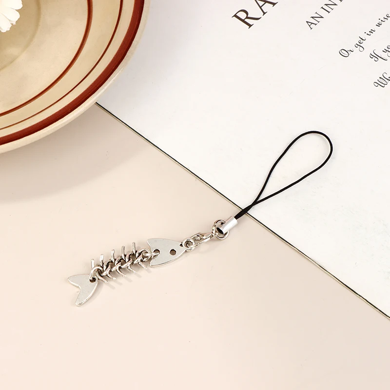 Y2K الإبداعية هيكل السمكة سلسلة هواتف محمولة معدنية عظم السمك الهاتف الحبل الهاتف الخليوي سحر Keycord الملحقات #5