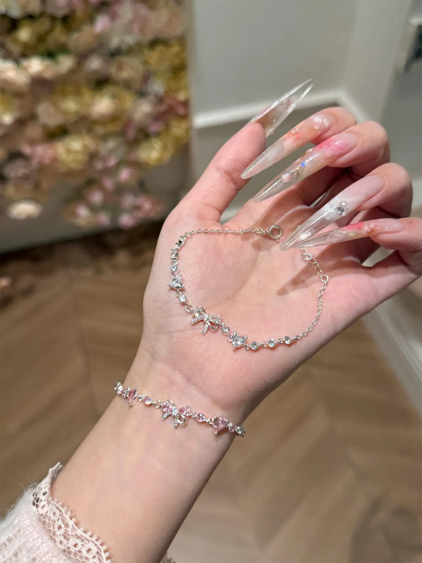 star-knot-heart-bracelet-women's-diamond-embedded-luxury-feelings-s999-silver-jewelry-girlfriend-gift