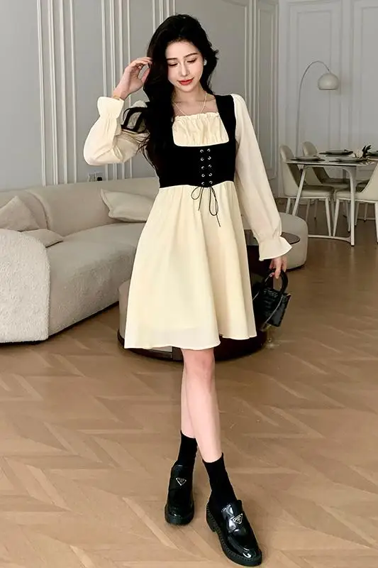 Summer New Small Fragrant Wind Fake Two Piece Dress Women\'s Spring Waist Waist Slimming A-line Skirt Long sleeved Short Skirt