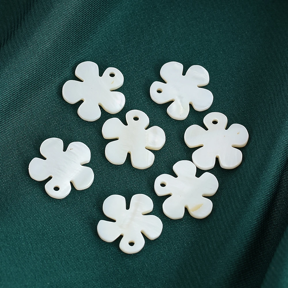 

5pc Natural Mother of Pearl Carving Charm Shell Five Petal Flower Pendant Charms for Jewelry Making Supplies Earring Accessories