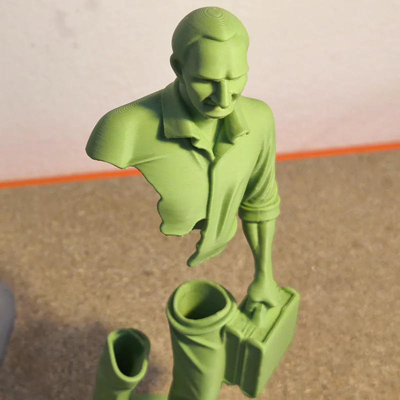 1 Piece in a Pack: New 3D Printed Surreal Unfinished Traveler Sculpture, Modern Abstract Desktop Ornament Suitable for Home Decor, Valentine's Day, Christmas, Gifts (Collectible Statue), (Statue Ornament) Perfect for Halloween, Thanksgiving, or Christmas Gifts, Also Suitable as Giveaways, Student Gifts, Birthday Gifts, Holiday Gifts, Classroom Prizes