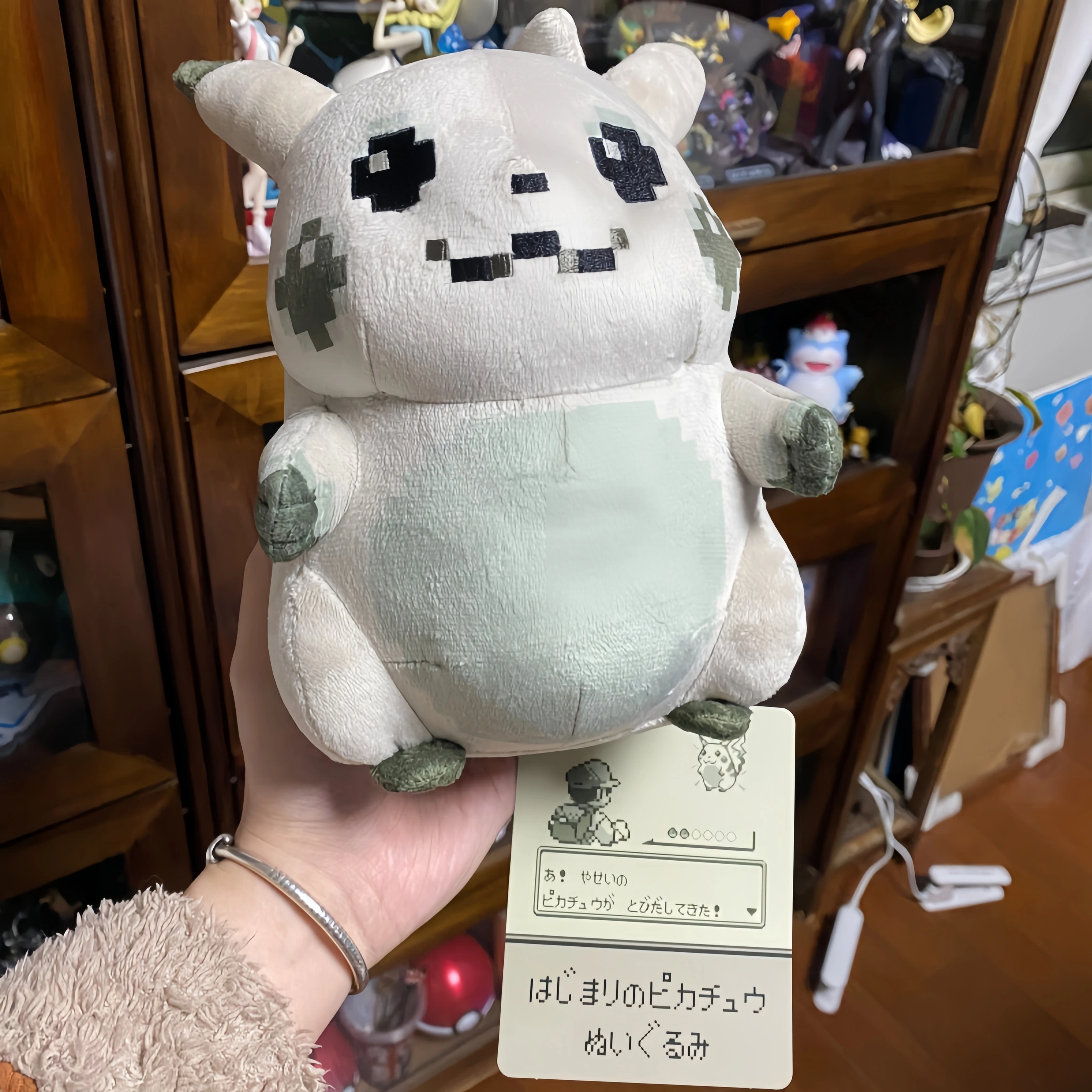 

Оригинальная плюшевая игрушка Покемон: Пикачу к 30-летию, модная аниме-кукла, украшение, подарок для девочки на день рождения