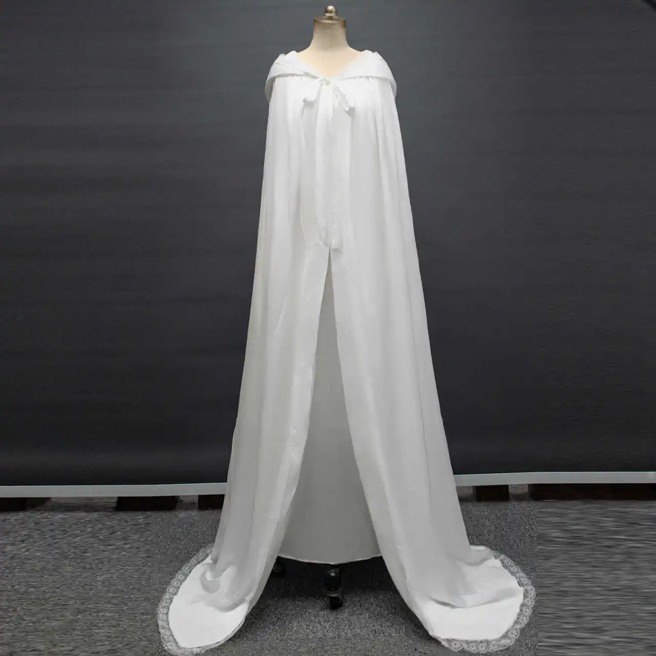 

New Hooded Long Wraps Cape Robes Wedding Bridal Cover Up Halloween Costumes Cosplay Coat Costume Robe Coat Customized