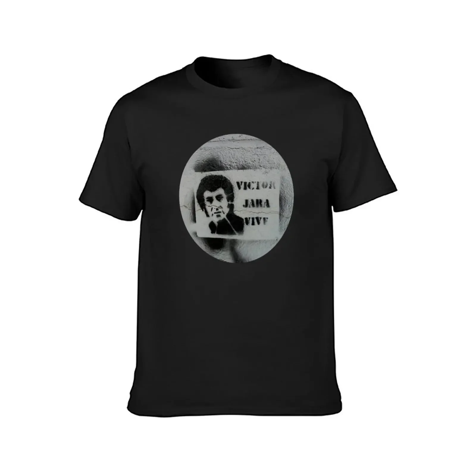 Victor Jara vive (wall stencil) T-Shirt anime t shirts summer tops sweat graphic tee shirt mens clothing