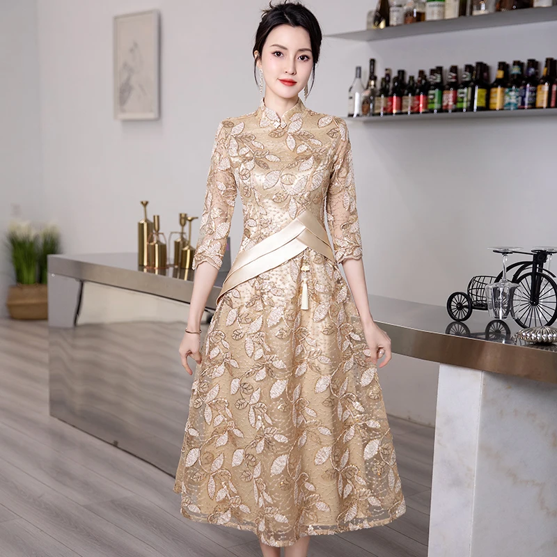 Champagne Lace Mother Of The Groom Dresses Vintage High Neck A-Line Tea-Length Women Wedding Guest Dresses