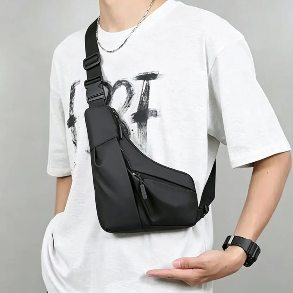 Men Triangle Anti-Theft Chest Bag Adjustable Strap Casual Cross Bag Lightweight Outdoor Travel Commuting Shoulder Crossbody Bag
