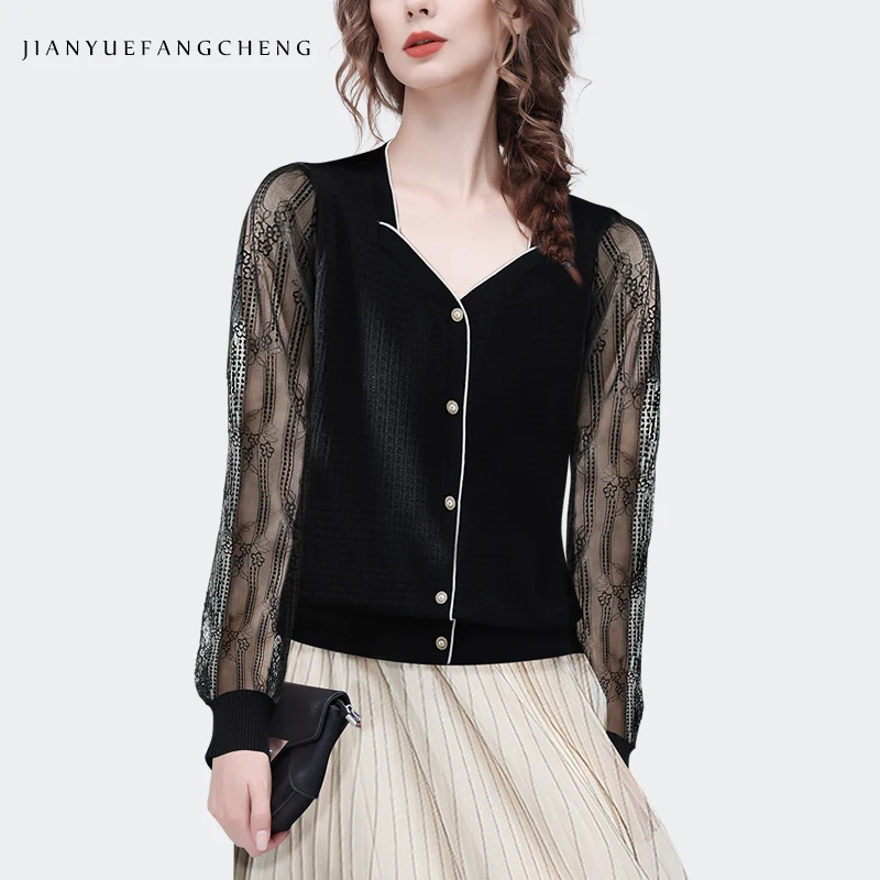 

Летний женский черный вязаный кардиган 2025 года с кружевными рукавами — топ с v-образным вырезом и элегантным полым цветочным узором, мягкий трикотаж