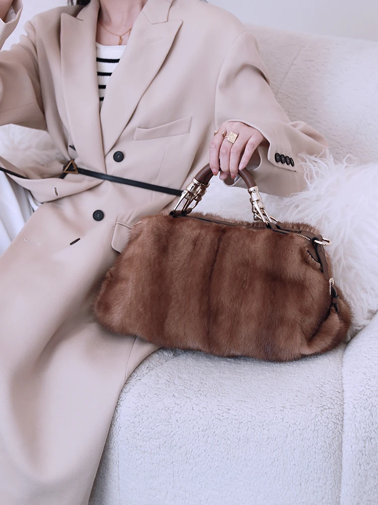 Fur Women\'s Bag Whole Skin Mink Boston Handheld Bag Large Capacity Temperament Leather One Shoulder Crossbody Bag European and A