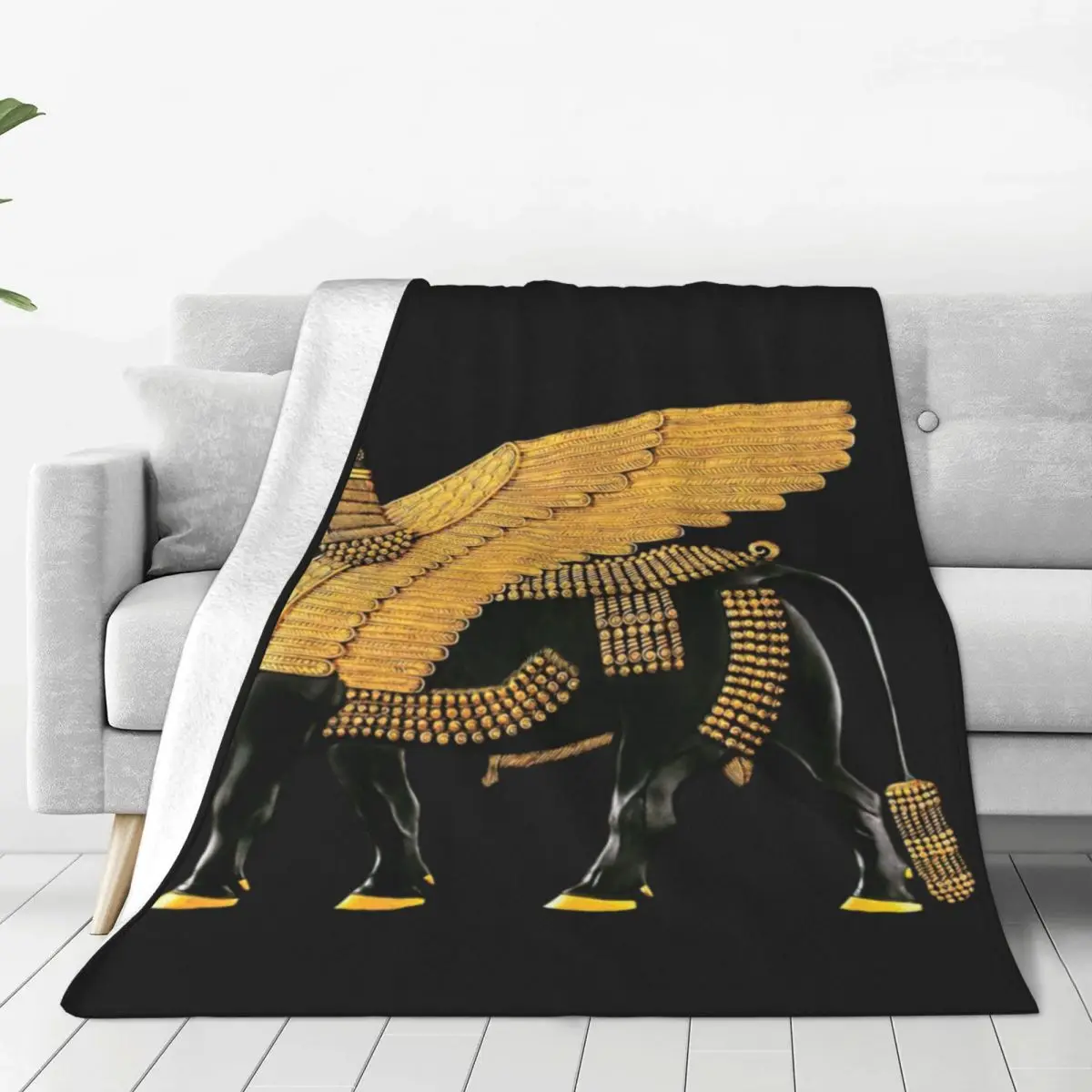 Assyrian Winged Bull Flannel Blankets Retro Soft Warm Throw Blanket for Couch Bed Camping Aesthetic Bedspread Sofa Bed Cover