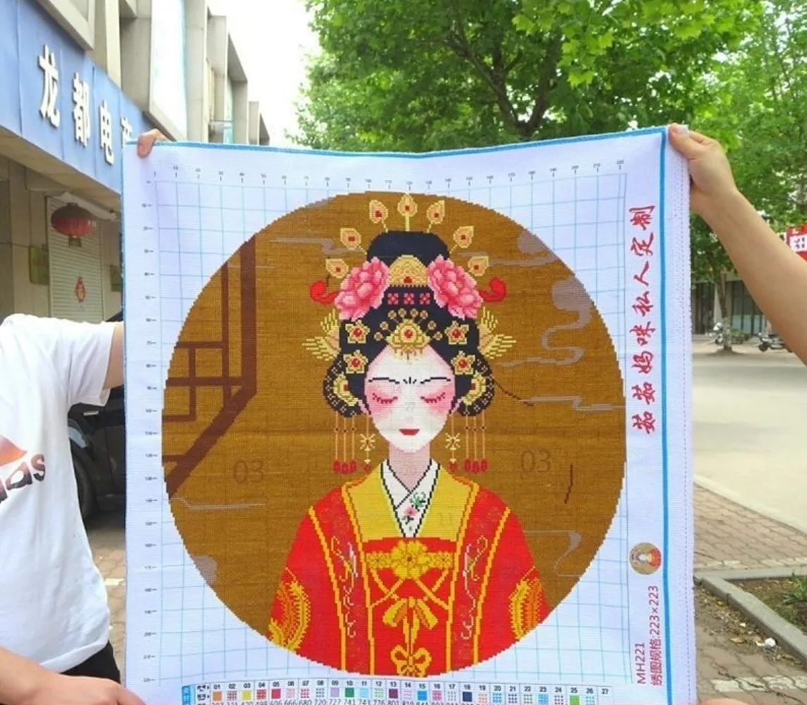 Handmade cross stitch finished Huadan Peking Opera facial makeup full embroidery new living room small modern Chinese China-Chic