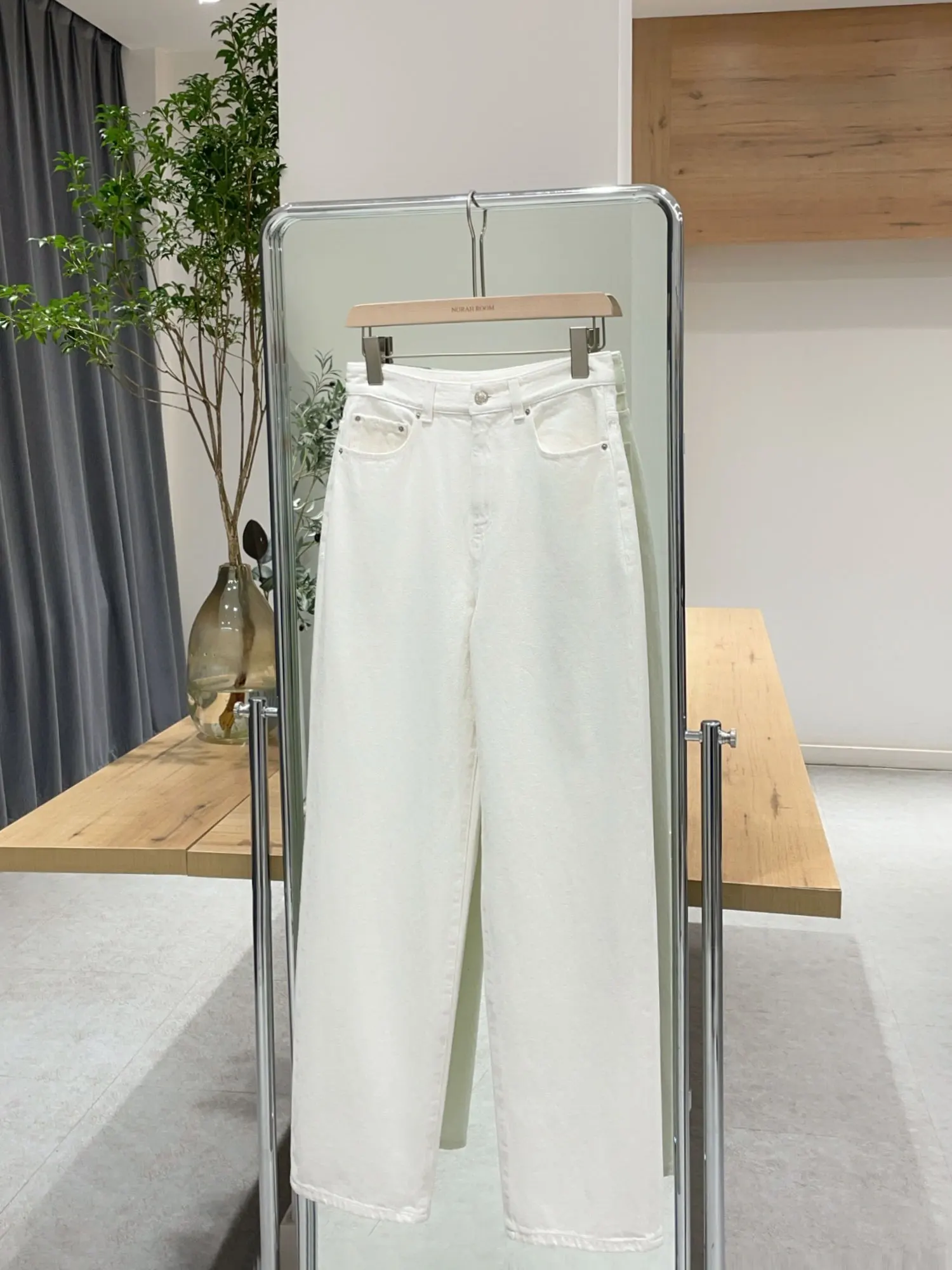 

Nuo Xiaola Select 2025 Spring New Brand DUN Vintage Casual Straight Leg Jeans High Waist Zipper Closure All Seasons