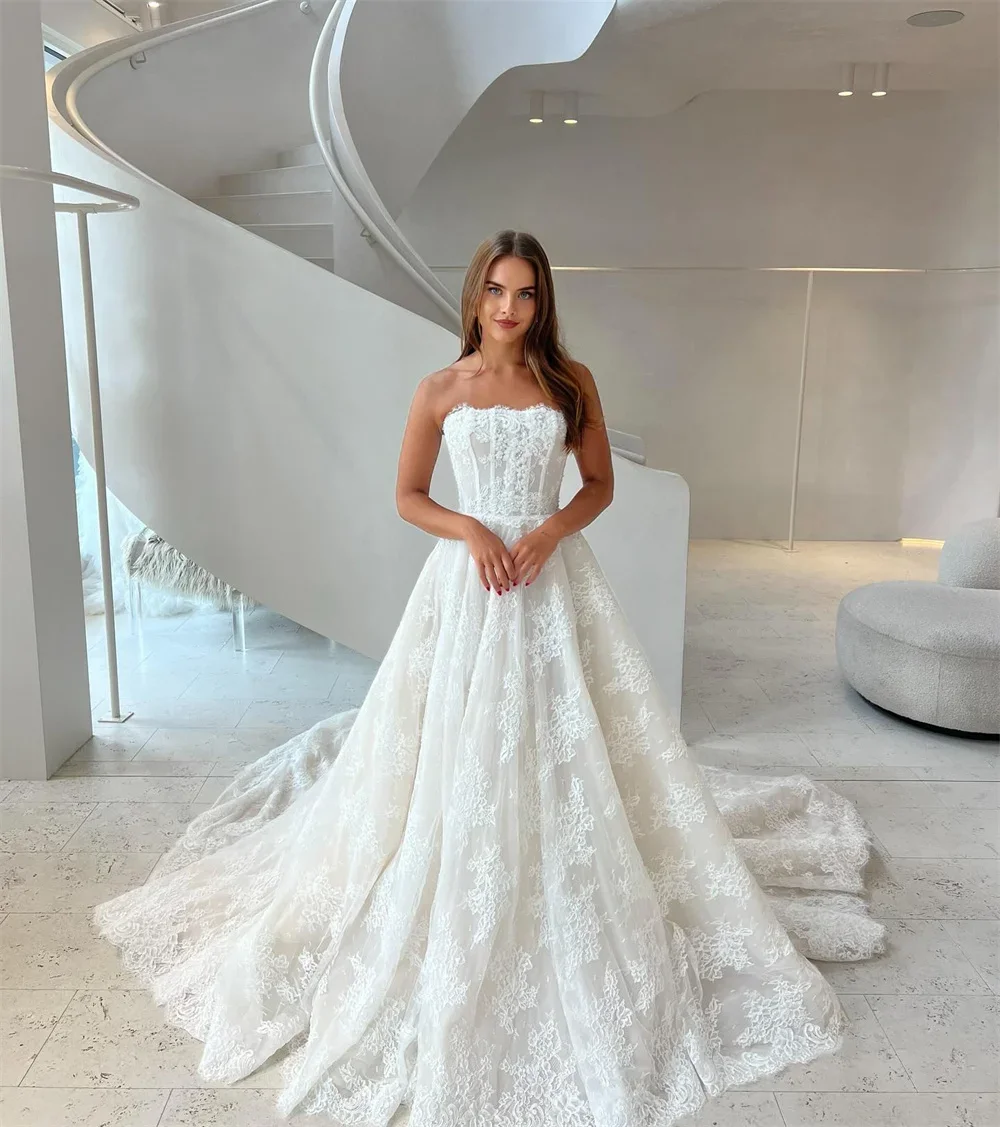 Customized Ivory Lace Appliques Sleeveless Wedding Dress A-line Button Back Bridal Dress Backless Vestidos de Novia