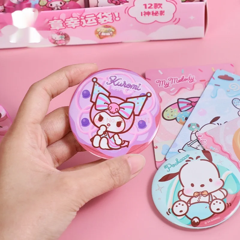 

Kawaii Sanrio Donut Series Bar Badge Blind Bag Toys Аниме Pochacco Kuromi Cinnamoroll Металлический жестяной значок слепая коробка для девочек Рождественские подарки