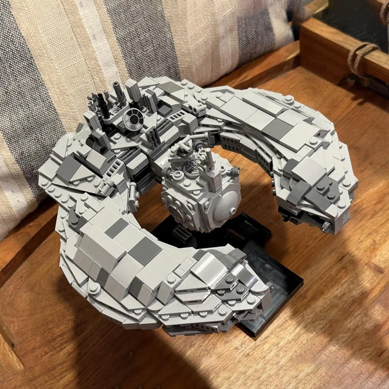 

НОВЫЙ Набор строительных блоков MOC 825 деталей: Корабль класса Лукрехалк, Конструктор-корабль, Набор для сборки космического корабля, Модель-игрушка, Подарки