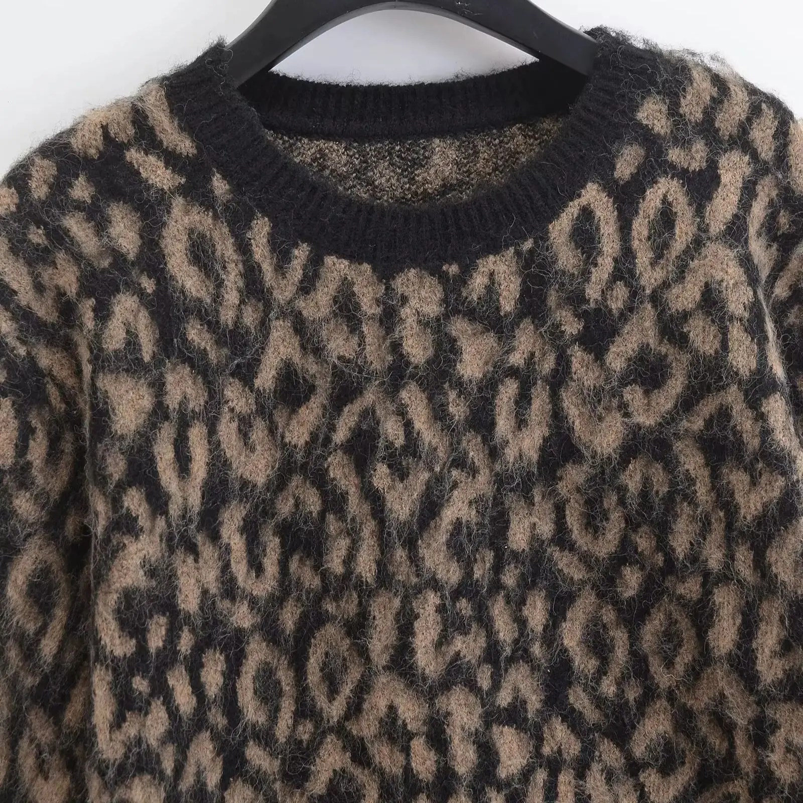 Sweater Woman Autumn Winter Leopard Print Round Neck Knit Sweater Pullover Oversized Top Knitted Jumpers Knitwear