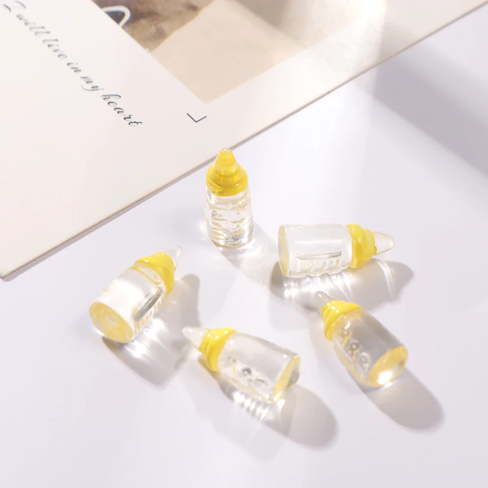 5pcs Baby Bottle Model Simulation Mini Milk Bottle Colorful Resin DIY Mini Pacifier Bottle Cute Mini Feeding Bottles