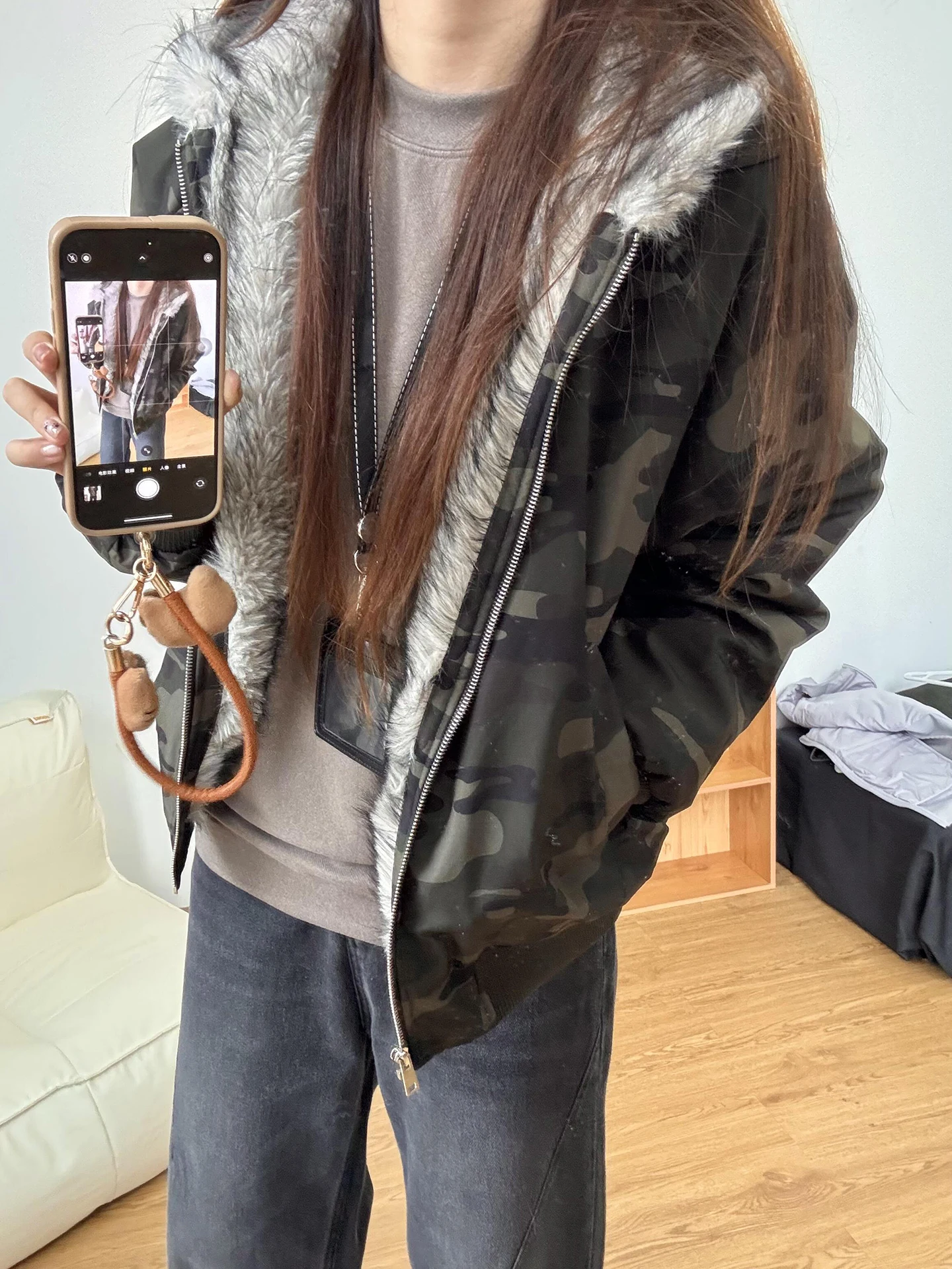 

Thiened Camouflage Parka Jaet Men's Winter Warm Coat with Fur Collar Stand Fit Long Sve Casual Sle Youth Faion