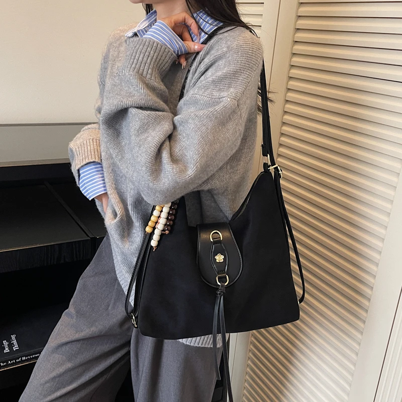 Large Capacity Faux Suede Women's Crossbody Bag Casual Versatile Delicate Crossbody Bag 2025 High Quality Concise Shoulder Bag