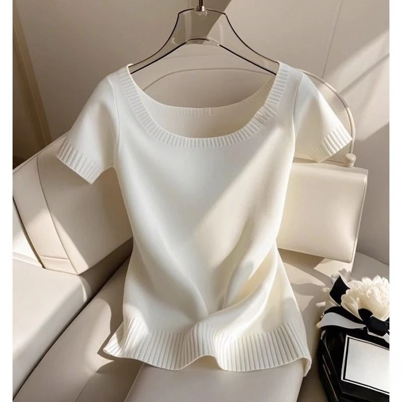 

Футболка с коротким рукавом, приталенный топ, летний, уникальный, очень красивый вязаный свитер, женский, с дизайнерским акцентом, нишевый, однотонный