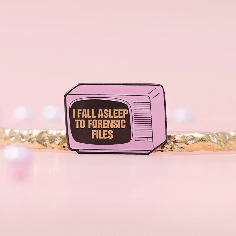 دبابيس المينا فيلم الرعب الشرير الإبداعي ، بروش التلفزيون المهرج الرجعية الكرتون ، شارة القوطية ، طية صدر السترة على ظهره ، اكسسوارات المجوهرات ، الهدايا