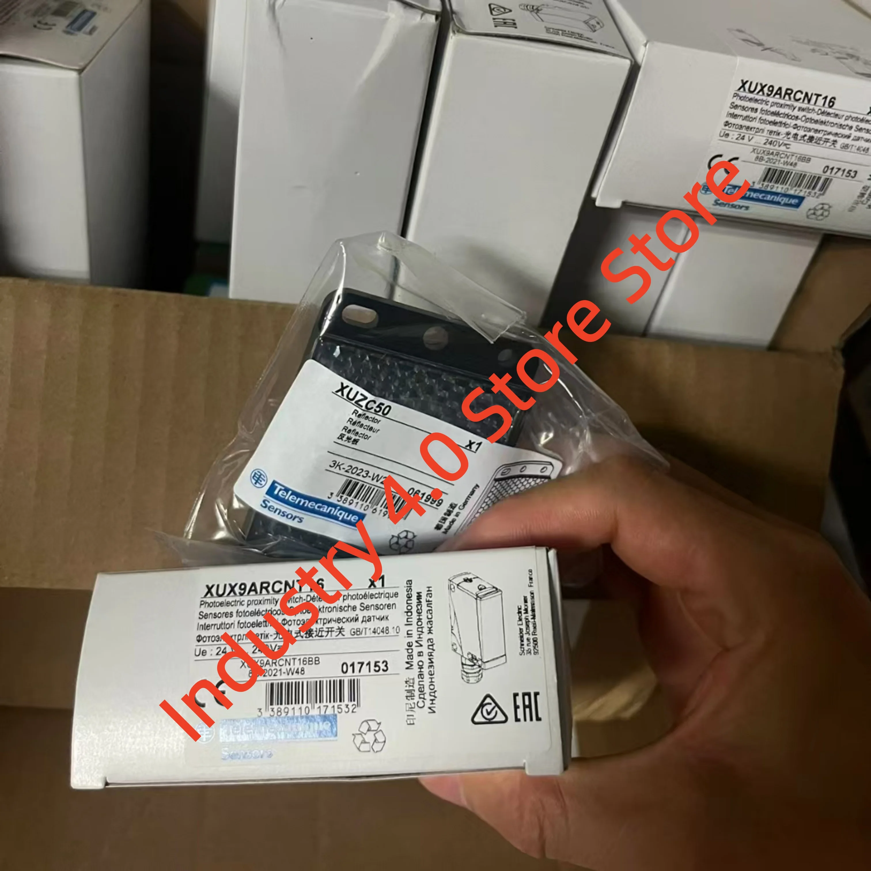 XUX9ARCNT16 Lichtschrankensensor 100 % NEU