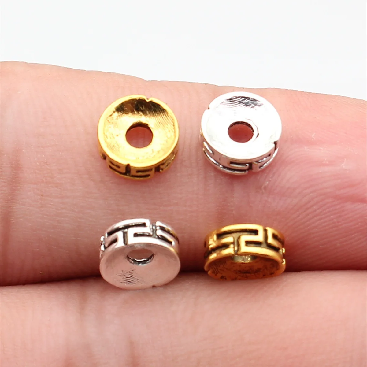 WYSIWYG 40pcs 7.3x7.3x2.8mm 2 Colors Circular Pattern Spaced Beads, Flower Holder Beads, Small Hole Beads