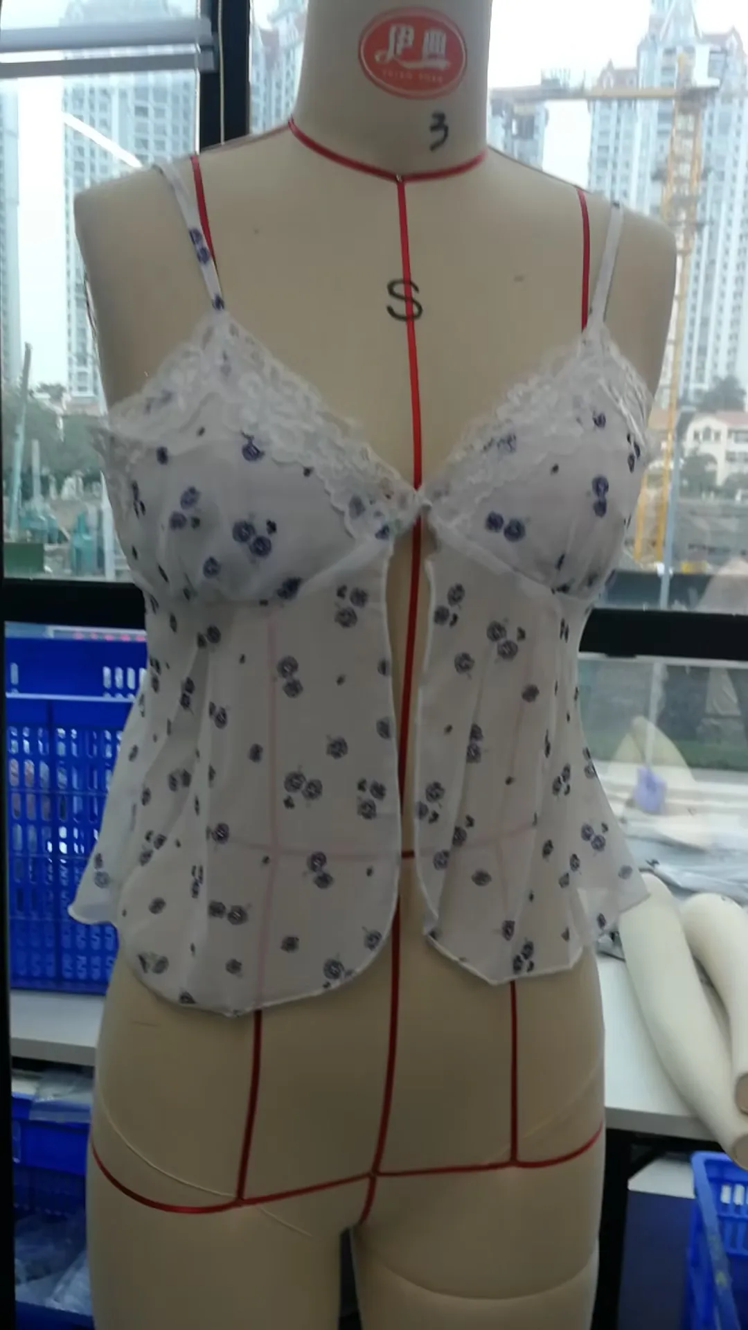 Y2k Lace Trim Floral Print Crop Top for Women V Neck Spaghetti Strap Vest Summer Open Front Tank Top Going Out Cami Top