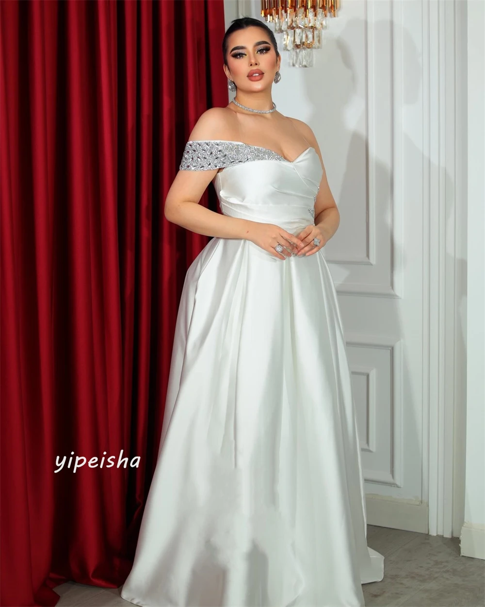 Vestido de noche personalizado de satén drapeado con lentejuelas plisado para quinceañeras, corte en A, hombros descubiertos, vestido para ocasión a medida, vestidos largos