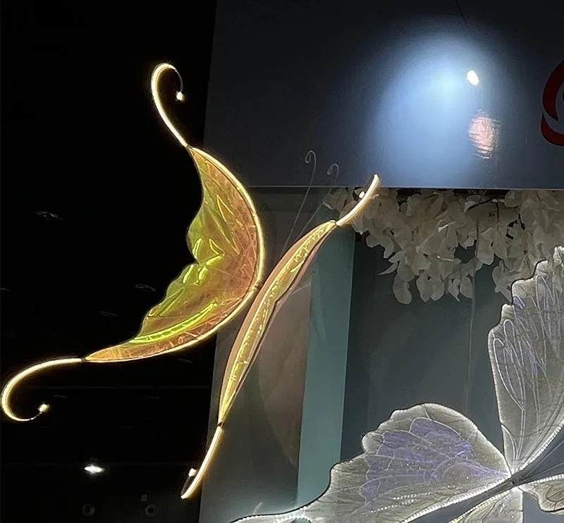 &c New Wedding Props Butterfly Dance Background Wing Model Iron Wedding Ceiling Decoration  Led Luminous Butterfly Lighted
