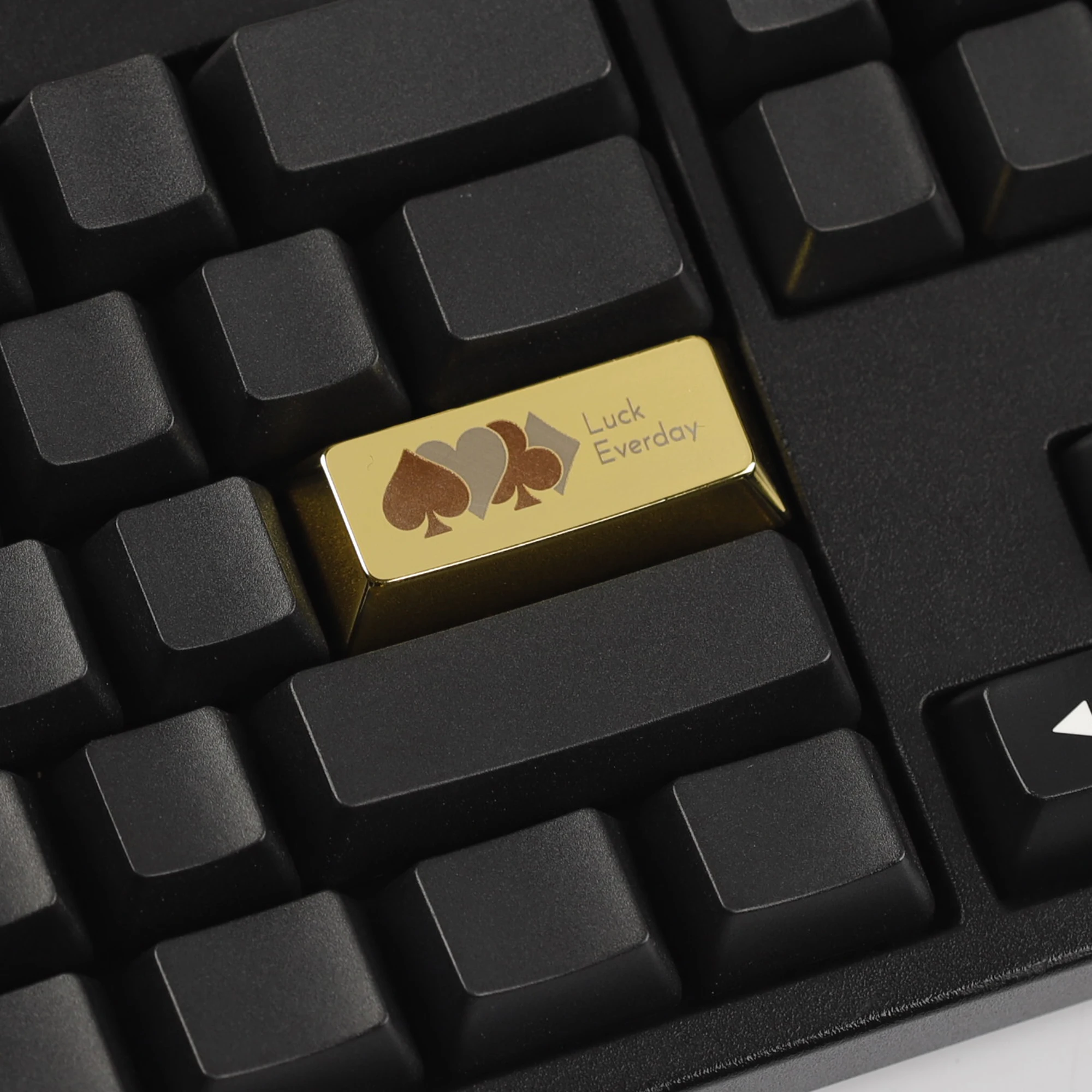 YMDK Poker Themed Playing Card Gold Metal 1u Arrow Keys Enter 2.25u Personalized Keycaps for MX Mechanical Keyboards