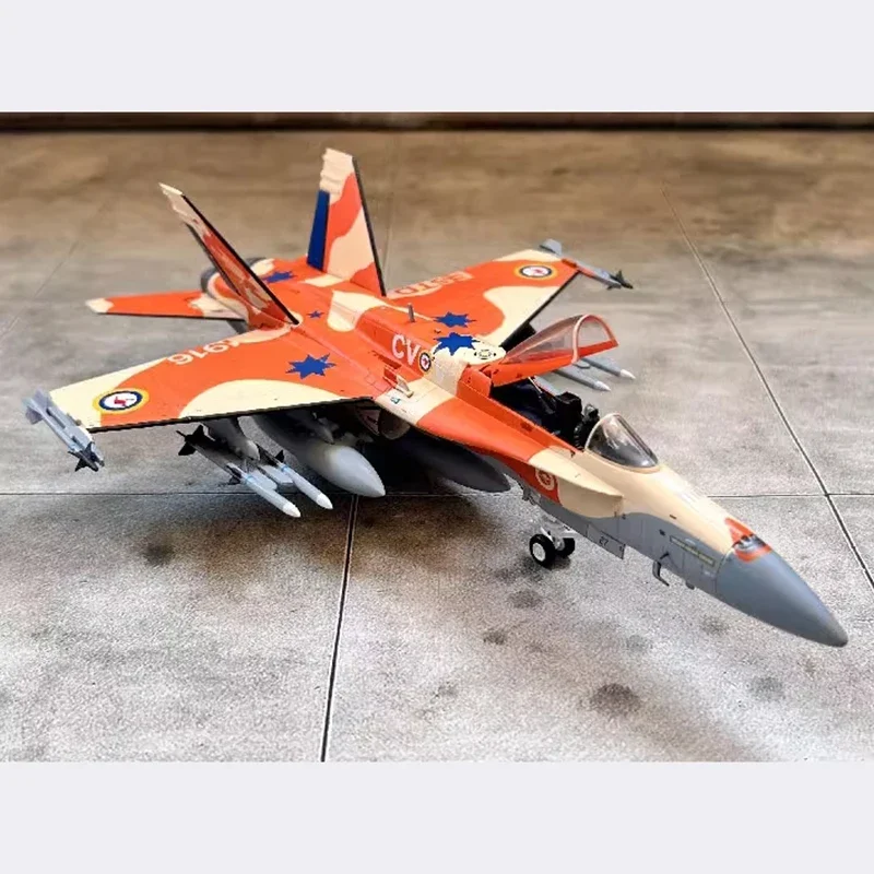 Diecast 1:72 Scale F/A-18A  warplane finished aircraft simulation model Collection of Static decoration Souvenir gifts for adult