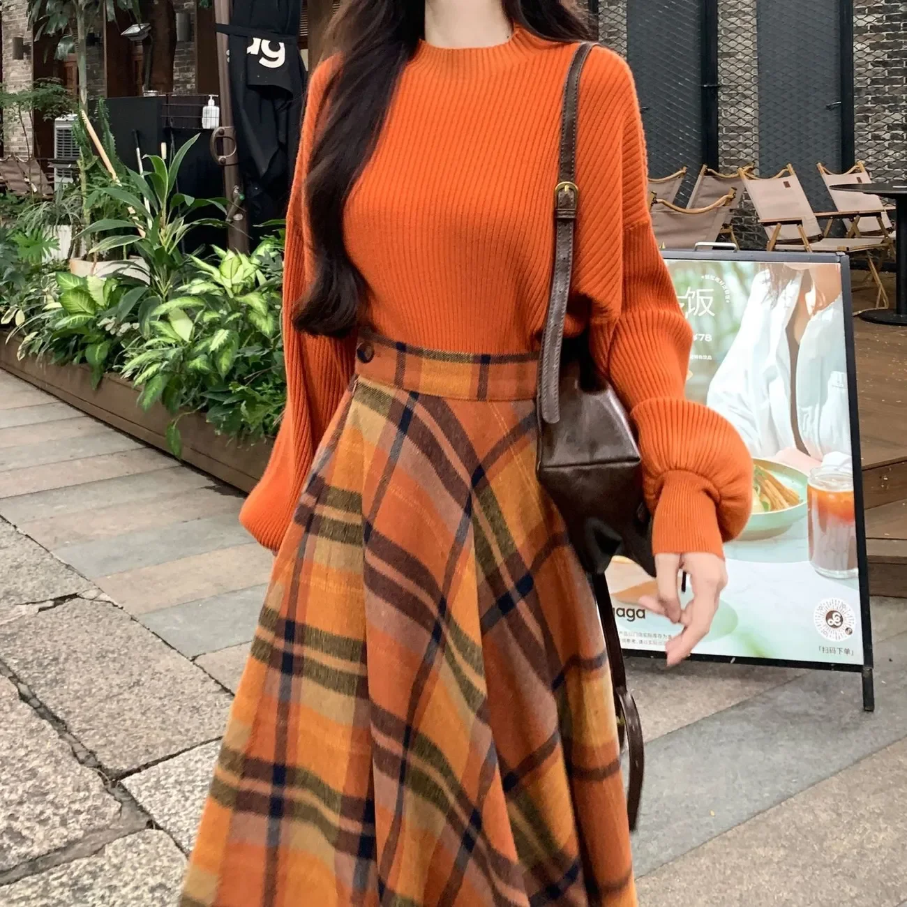 Spring and Autumn 2025 French Retro Chic Knitted Sweater High Waist Woolen Plaid Skirt Two-Piece Set