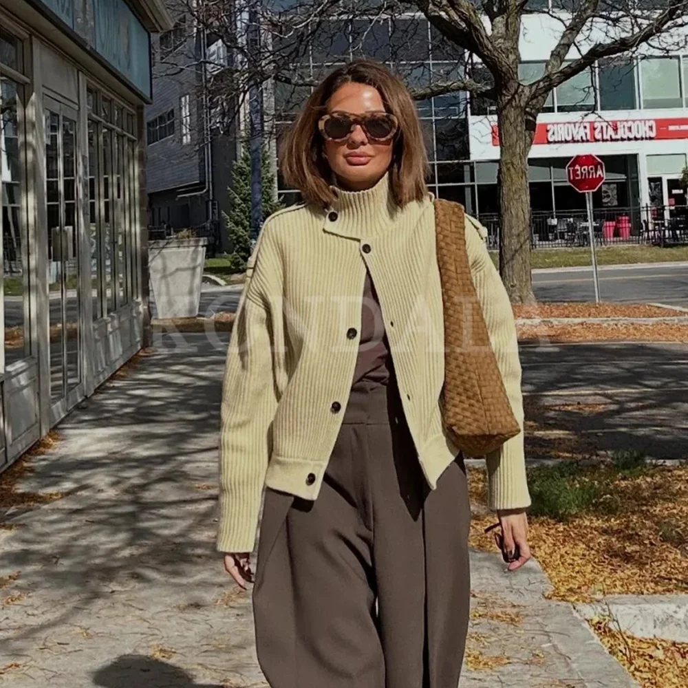 

KONDALA 2025 Fall Winter Streetwear Knitted Solid Women Coats Fashion Elegant Single Breasted Chic Turtleneck Ladies Coats