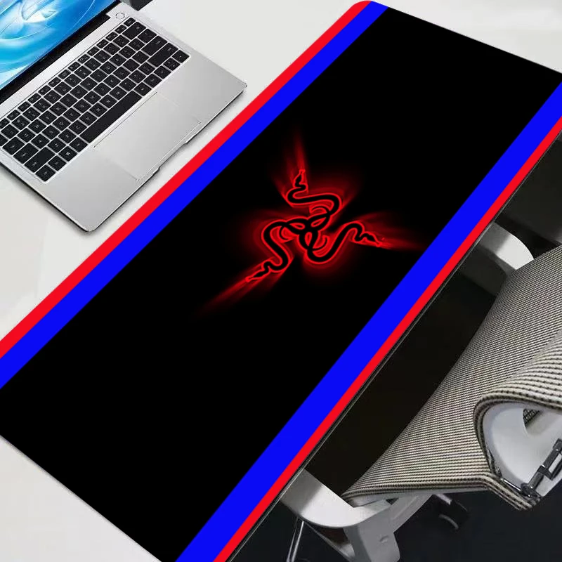 Alas Mouse Razer Anime Gaming Mats Aksesoris PC Mousepad Keyboard Besar HD Alas Mouse Ekstensi Anti-selip Alas Meja Pola Alas Tablet