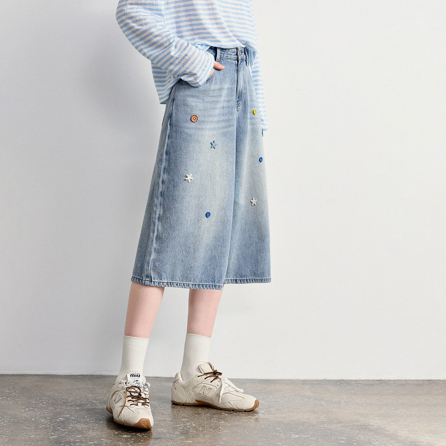 TOYOUTH Women Focus Jeans 2026 Summer New Rainbow Bead Buttons High Waist Wide Leg Cropped Pants