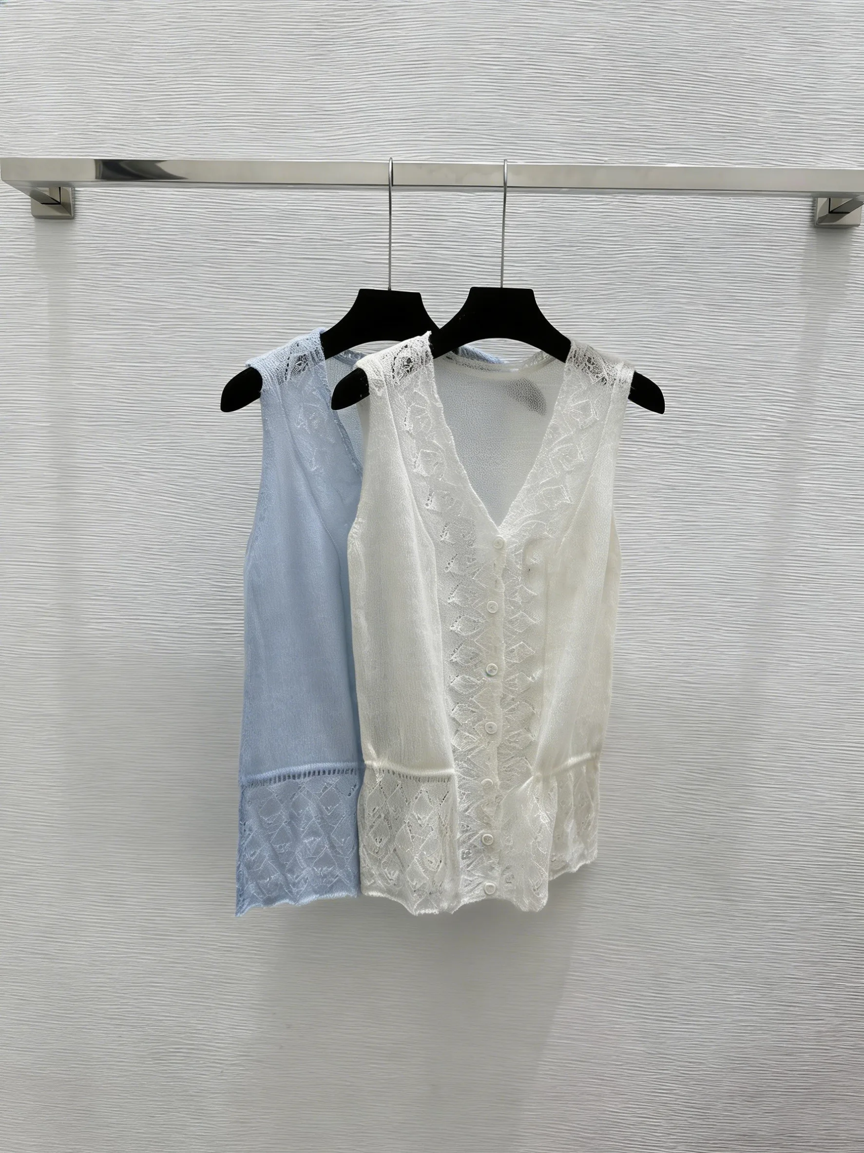 

High-Quality Fashion Loose Short-Sleeve Women's Top Blue-White Color Block Ladies Casual Summer Shirt