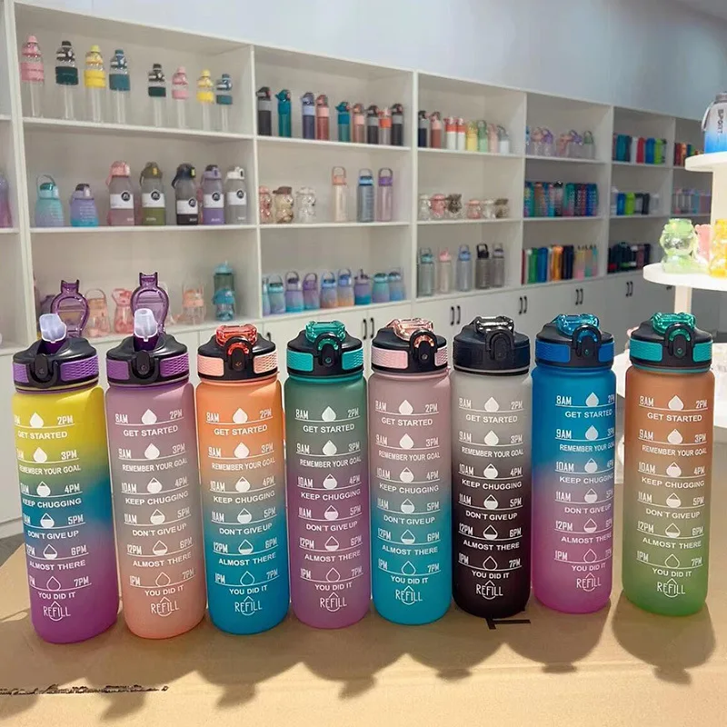 

1000 мл спортивная бутылка для воды, космическая чашка, большая емкость, прыгающий пластиковый ремешок с ручкой, чашка для уличной соломинки для питья