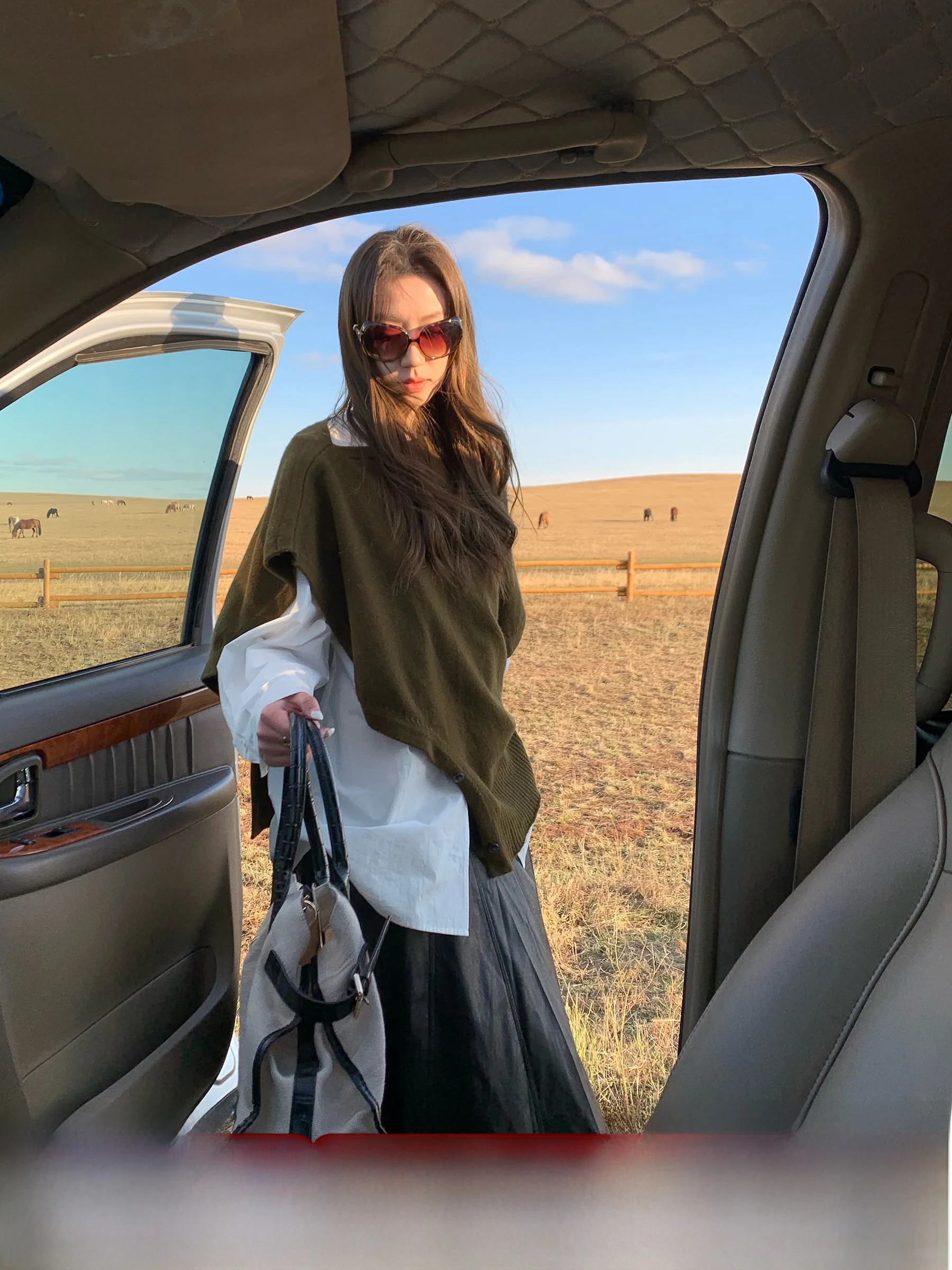 

Gakee Official Women's Wool Vest Faionable Commute Versatile Sweater New Design Autumn Sle Casual Wear Chinese Brand