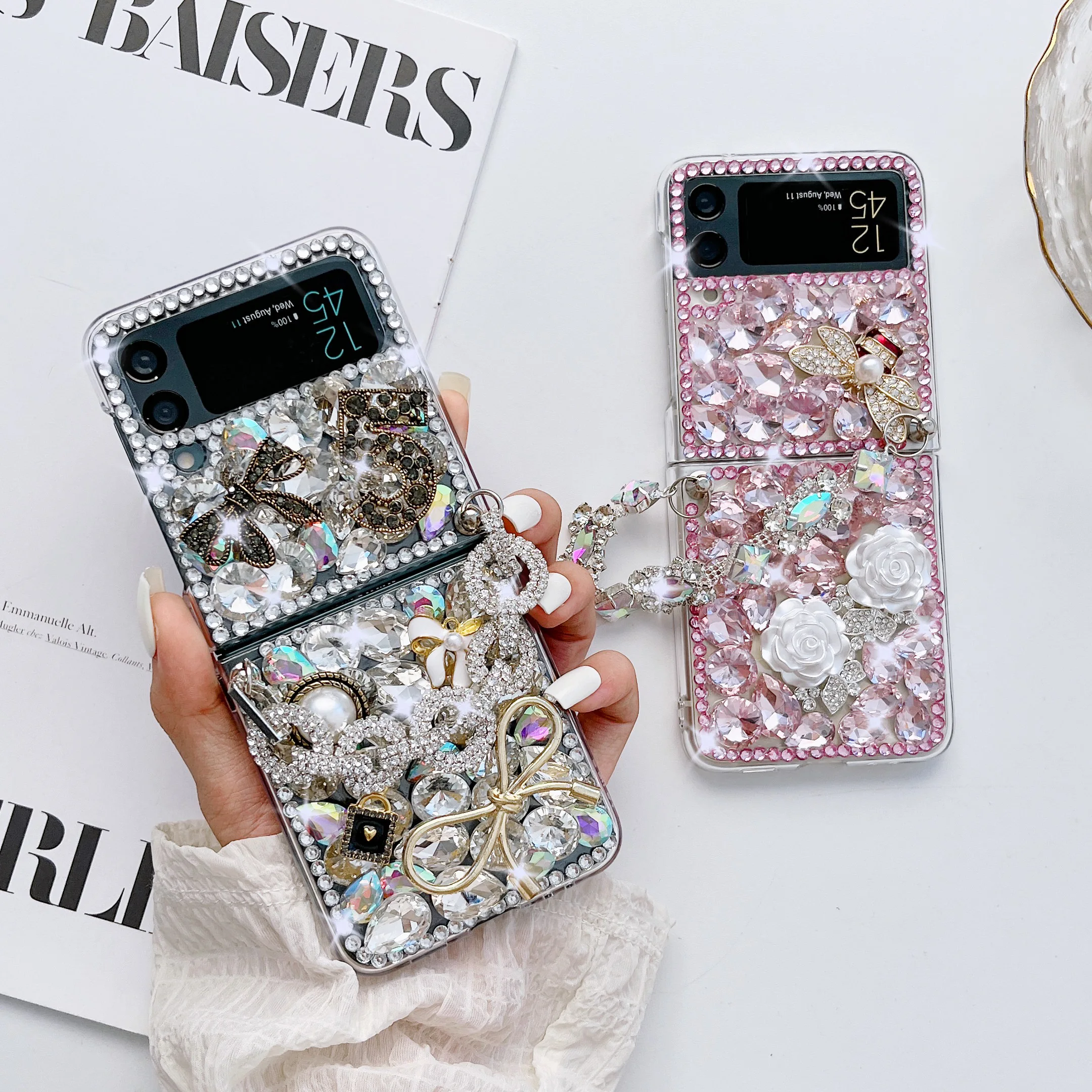 Z Flip4 DIY Luxury Diamond Flowers Phone Case For Samsung Galaxy Z Flip 4 3 5G Crystal Pearl PC Cover With Rhinestone Bracelet