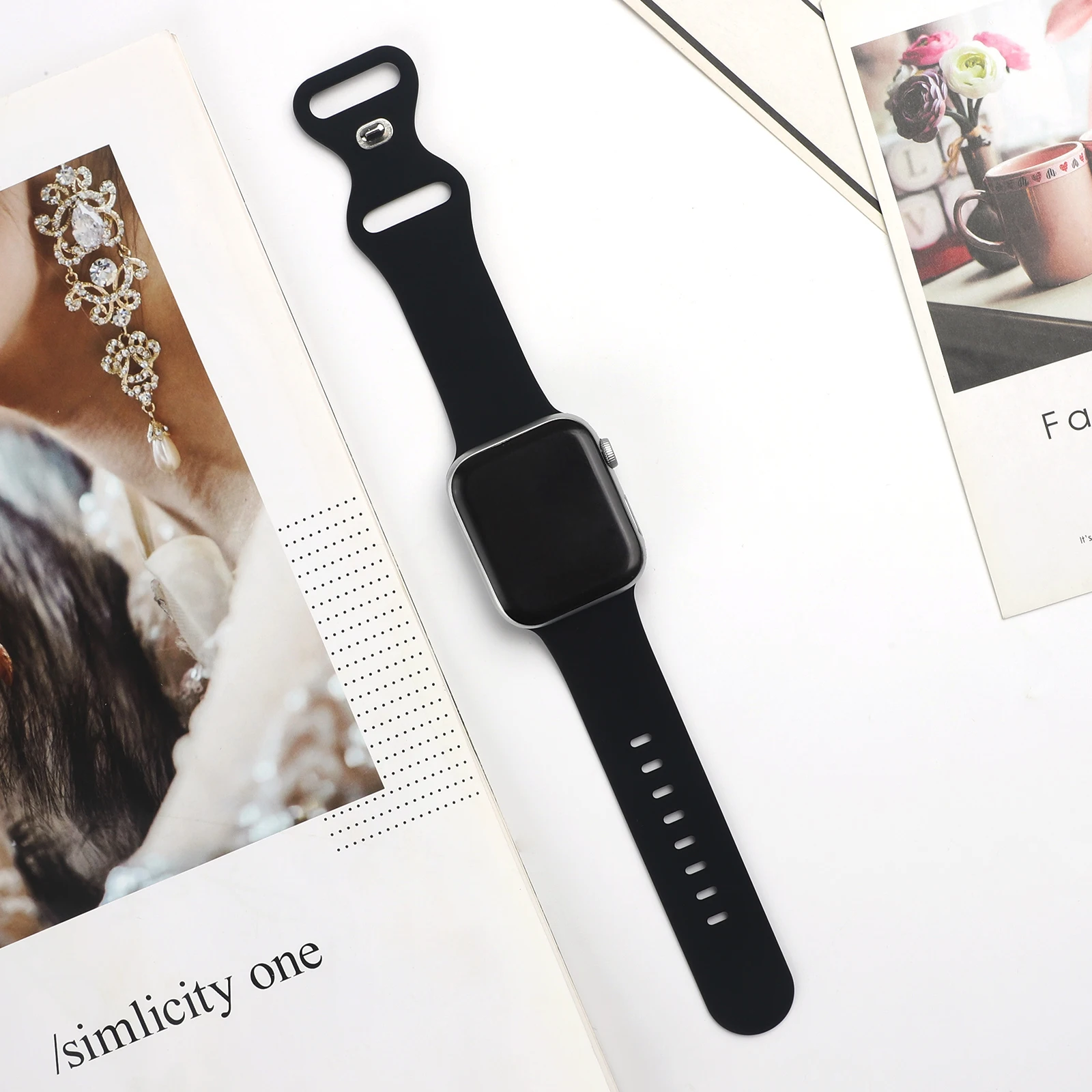 Cinturino in Silicone per cinturino Apple 2atch 45mm 44mm 42mm 41mm 40mm 38mm cinturino sportivo morbido per iWatch Ultra 8 7 6 5 4 3 SE