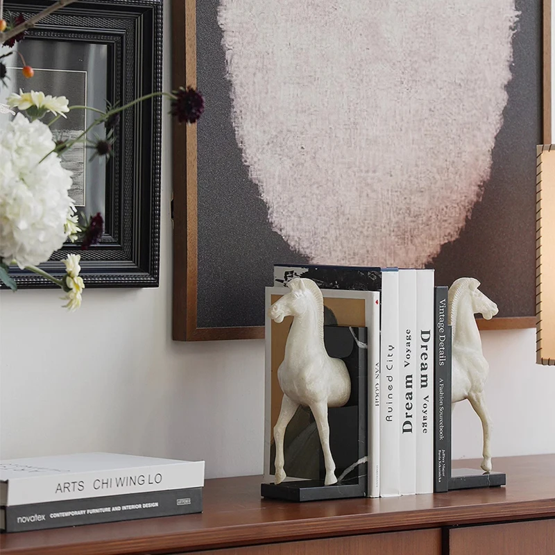French antique horse head decorations book file war horse sculpture home study desktop marble book leaning ornaments