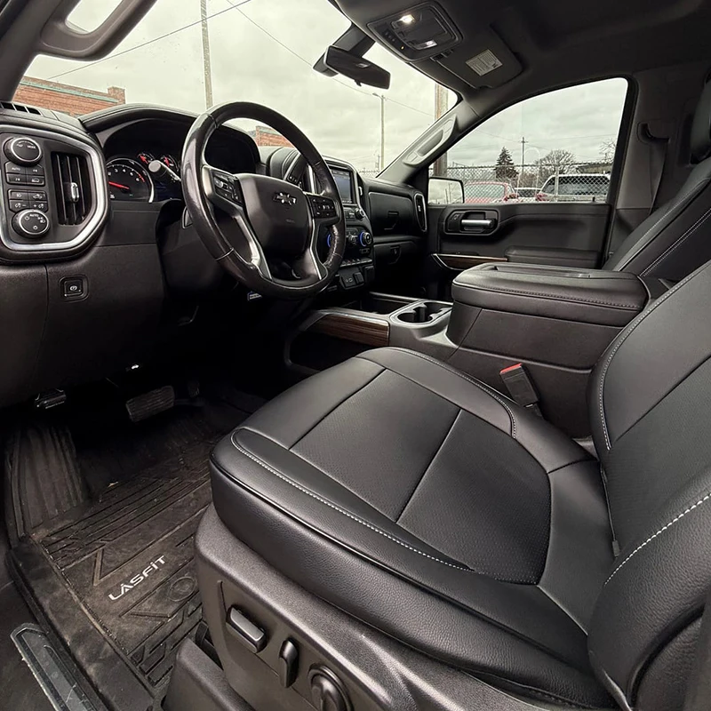 Maßgefertigte Auto-Accessoires Sitzbezüge 5 Sitze 3 Sitze Leder für 2007-2025 Chevrolet SLIVERADO Chevy Silverado 1500 HD – Detail 4