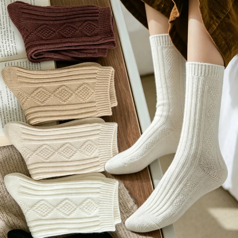 1-3Pairs Winter Keep Warm Women Retro Argyle Socks Casual Fashion Solid Color Thicken Long Sock Girls Thermal Mid Crew Long Sock