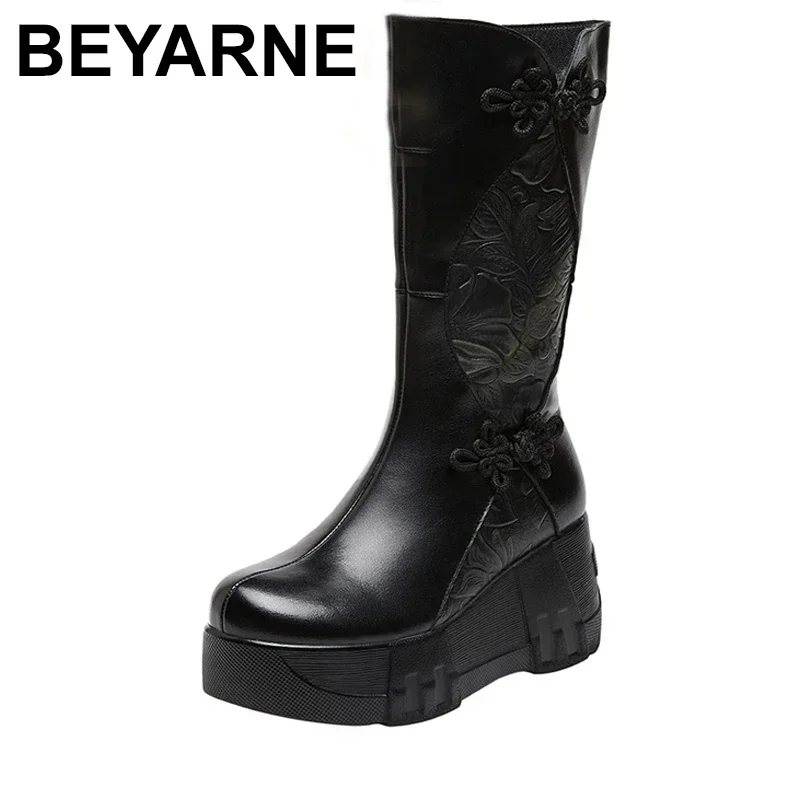 

Женские ботинки из натуральной кожи в стиле ретро, зимние ботинки ручной работы на танкетке, женская обувь из мягкой воловьей кожи, ботинки до середины икры на платформе, 2024