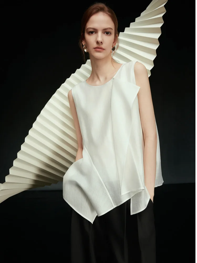 

2025 Commute Fashion Irregular Chiffon Shirt Summer Korean Loose Sleeveless Female Clothing Solid Color Casual Round Neck Blouse