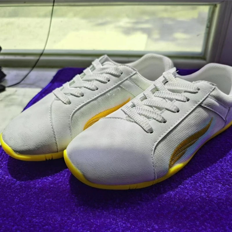 Original Brand Martial arts shoes Mesh Breathable Taekwondo Shoes Comfortable Gym Training Shoe Hard-Wearing Wushu Shoe Unisex